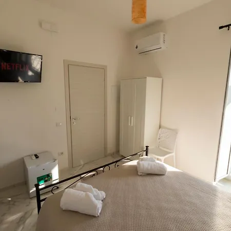 Cientopera Guest house *